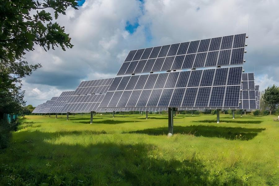 ヨーロッパの太陽光発電設備容量は、2023 年に 58 GW を超えると予想されています